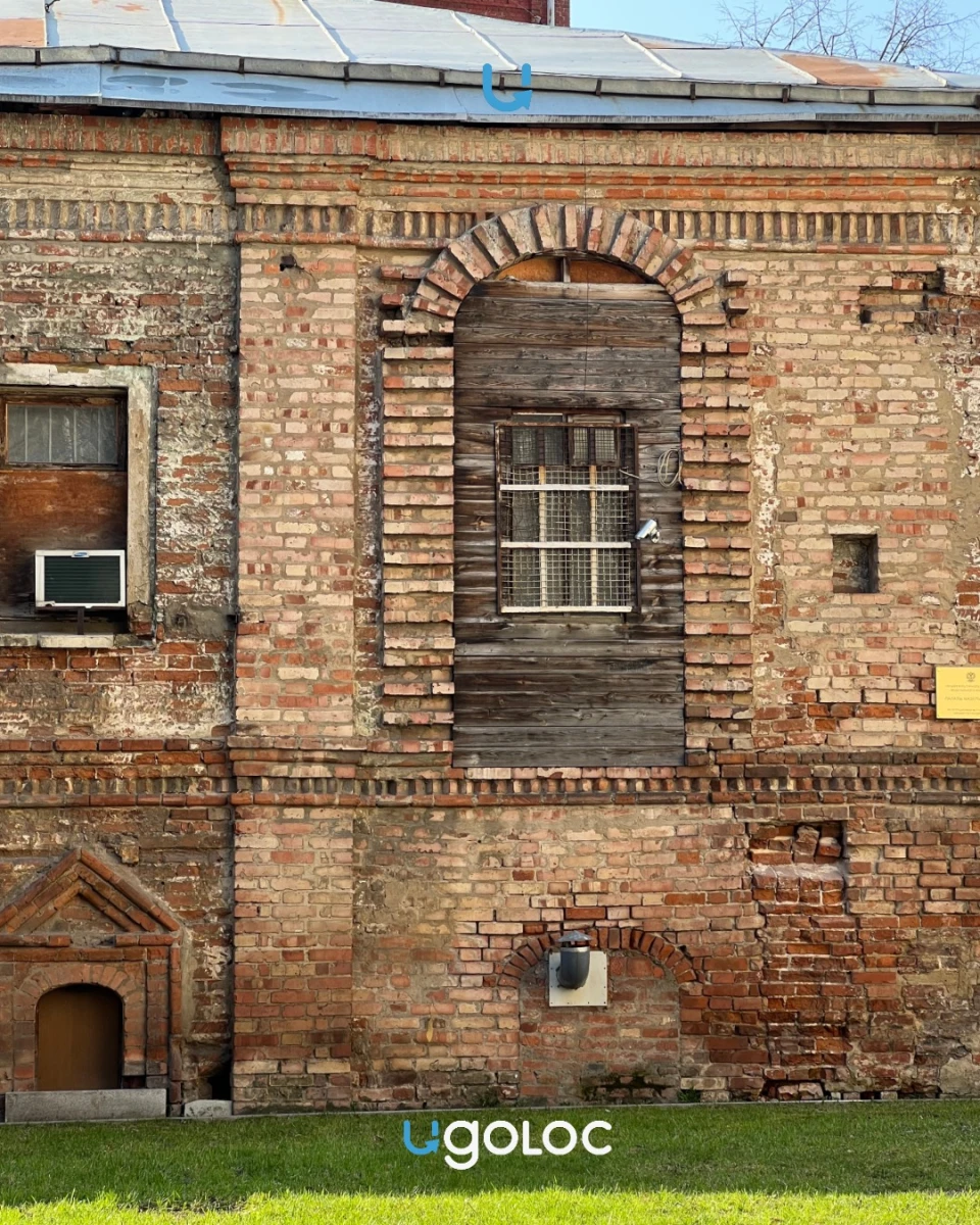 Собор Петра и Павла, палаты Мазепы