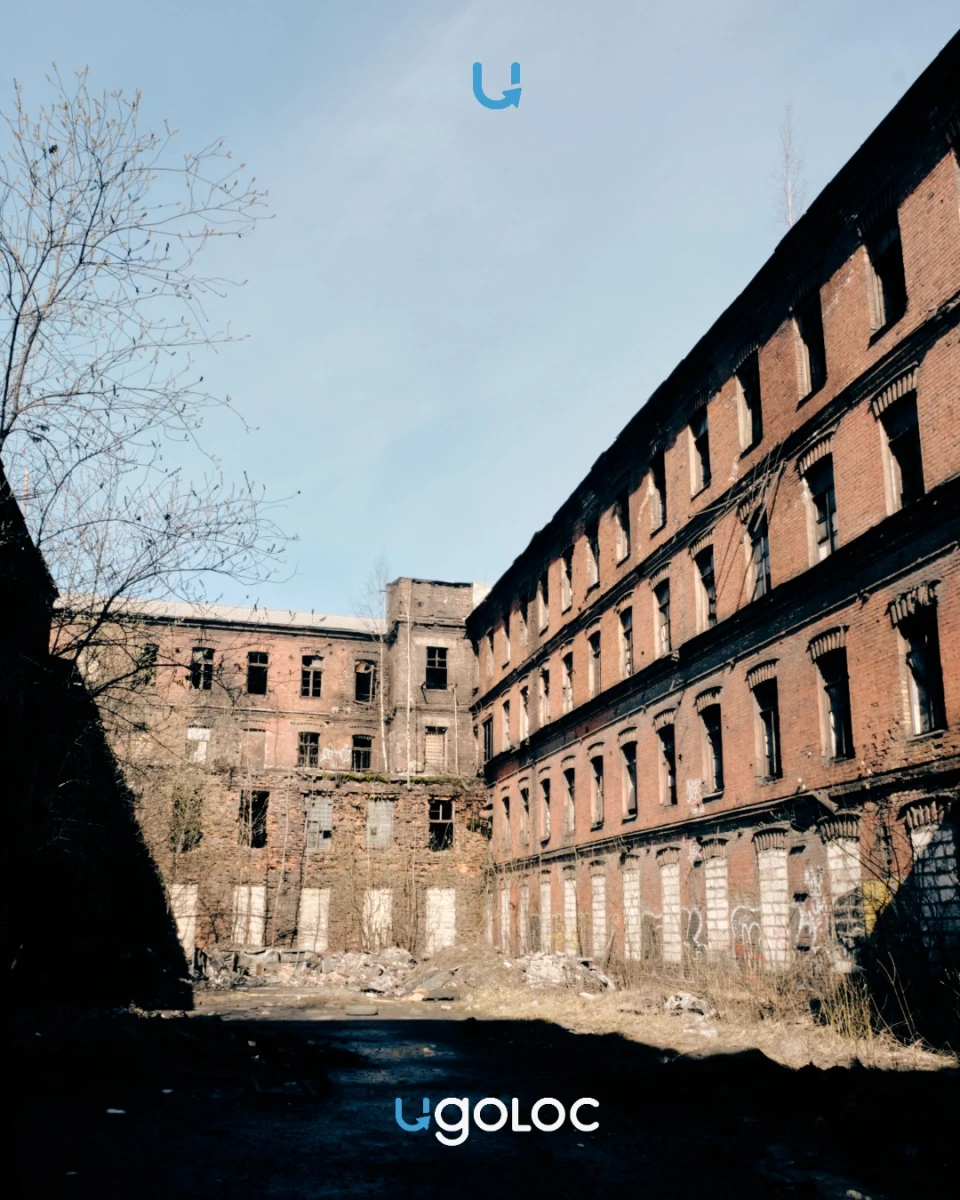 Красный треугольник