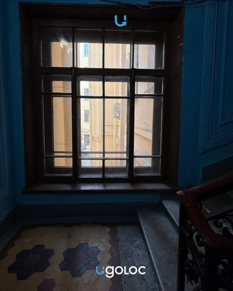 Парадная доходного дома Батуева