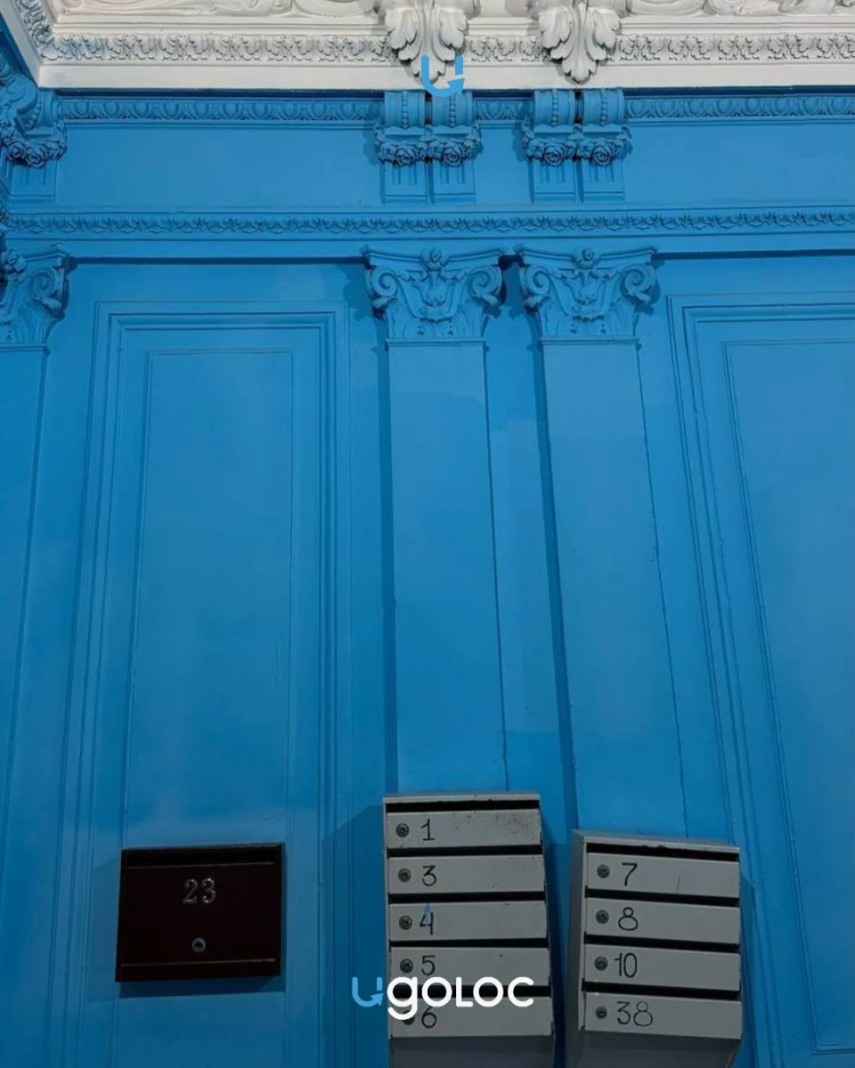 Парадная доходного дома Батуева