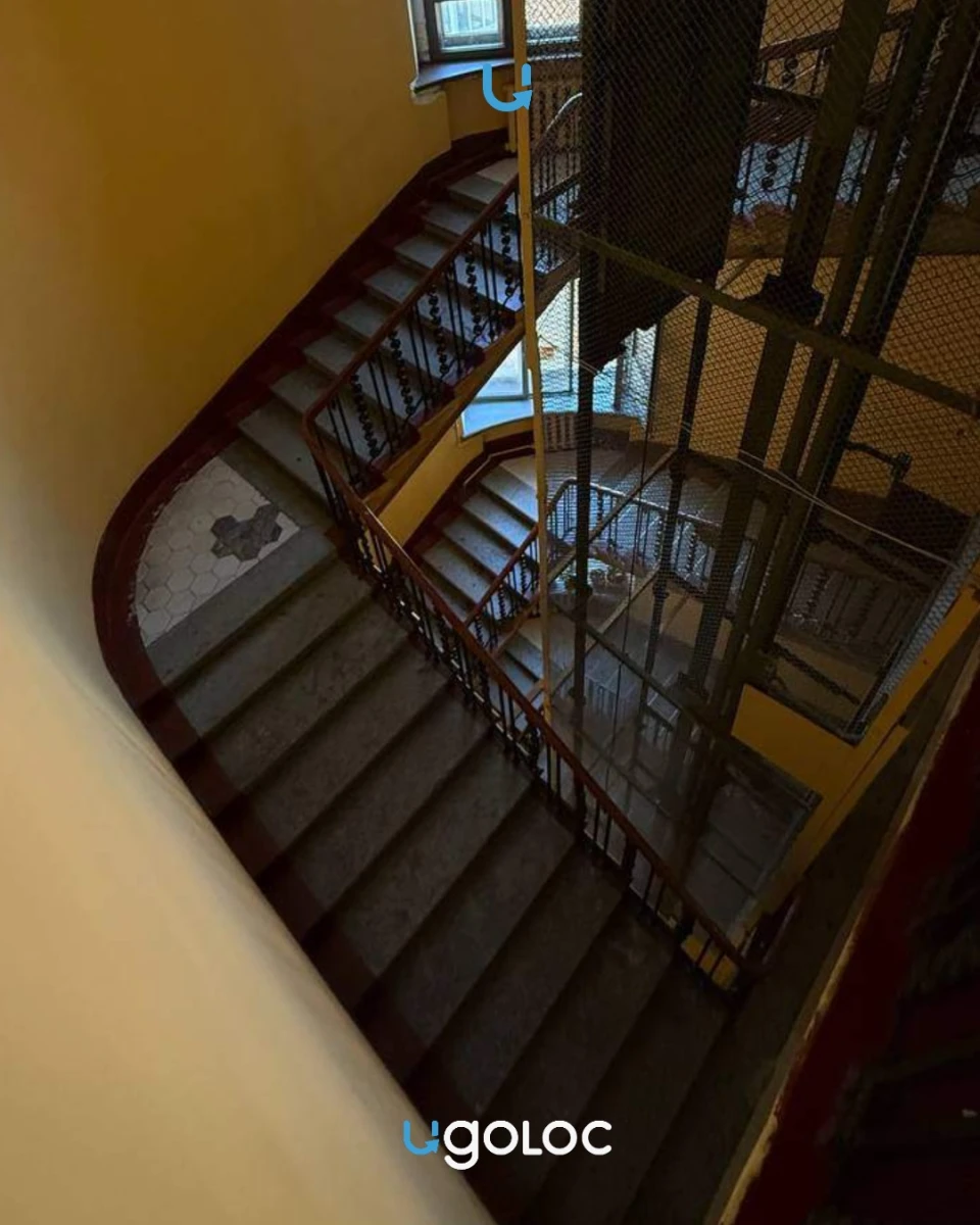 Лестница в доме на Некрасова