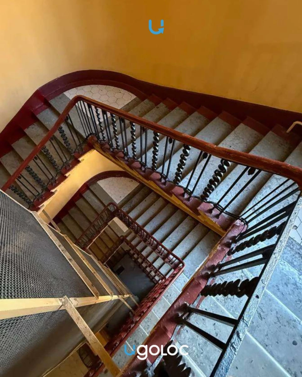 Лестница в доме на Некрасова