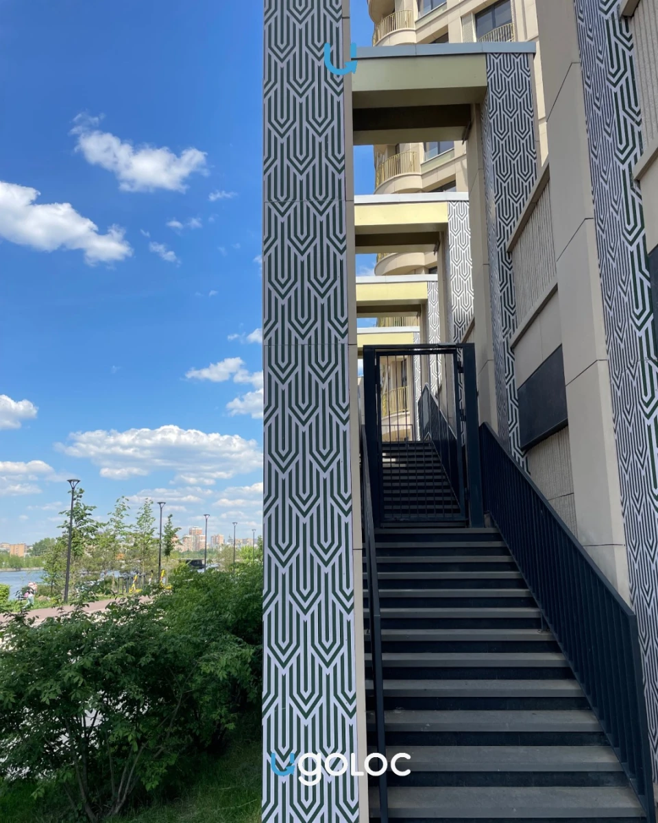 Локация на Лихачёва