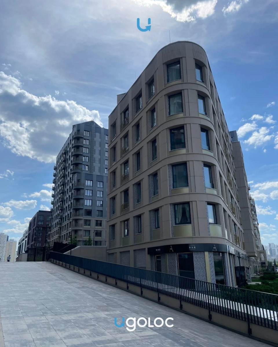 Набережная, Лихачева 12к4