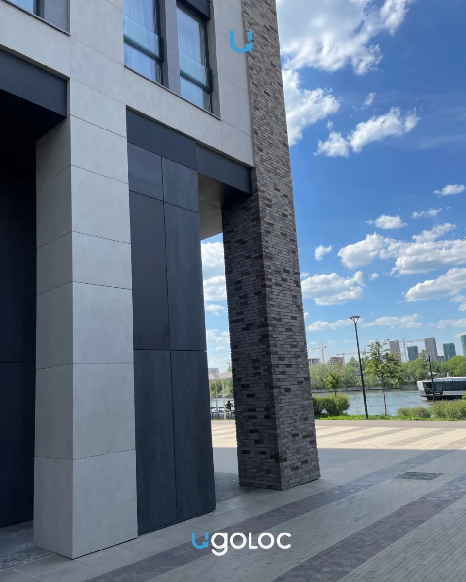 Локация на Лихачёва, 10