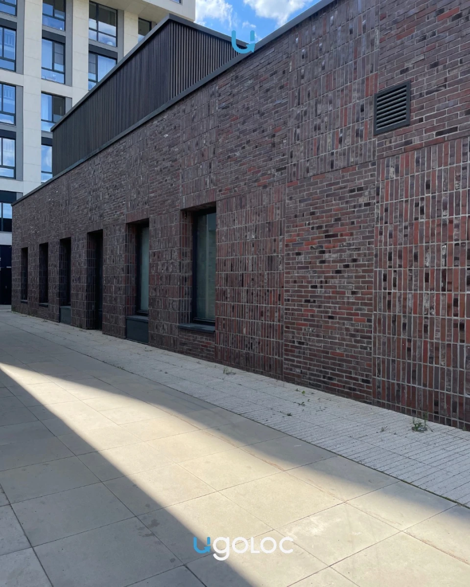 Локация на Лихачёва, 10