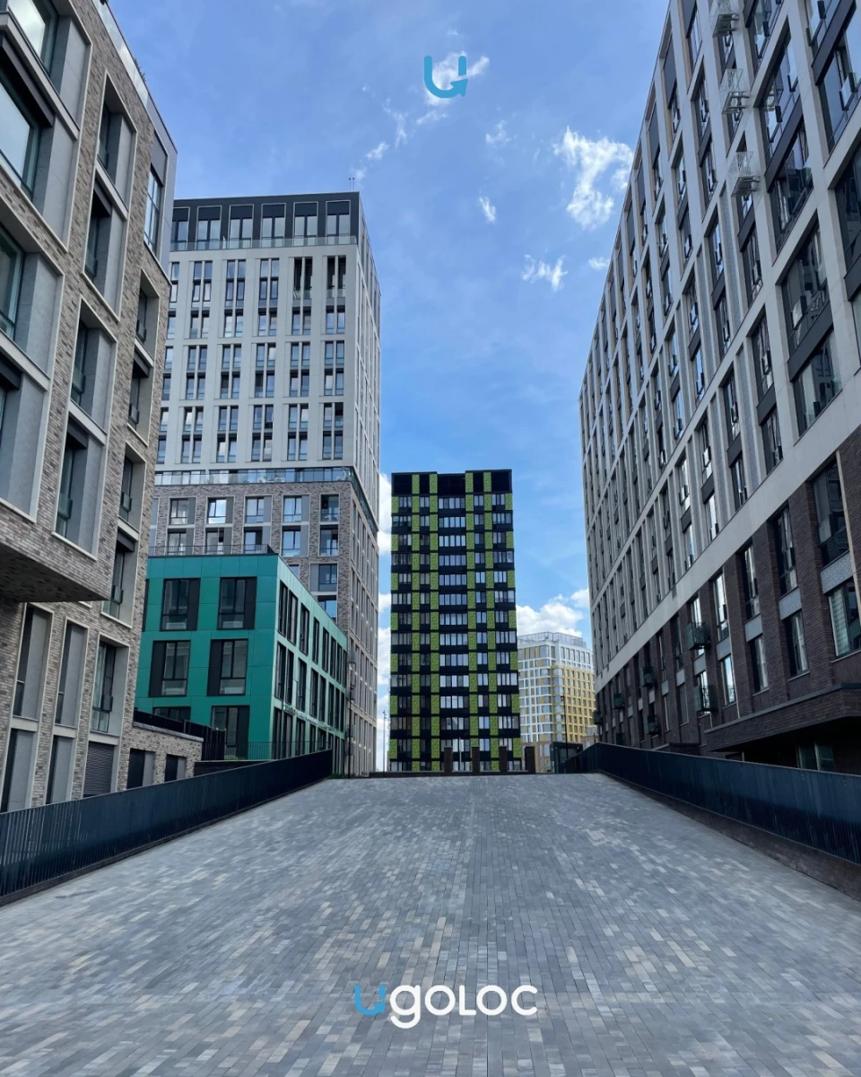 Локация на проспекте Лихачёва