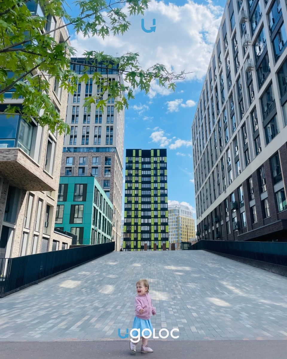 Локация на проспекте Лихачёва