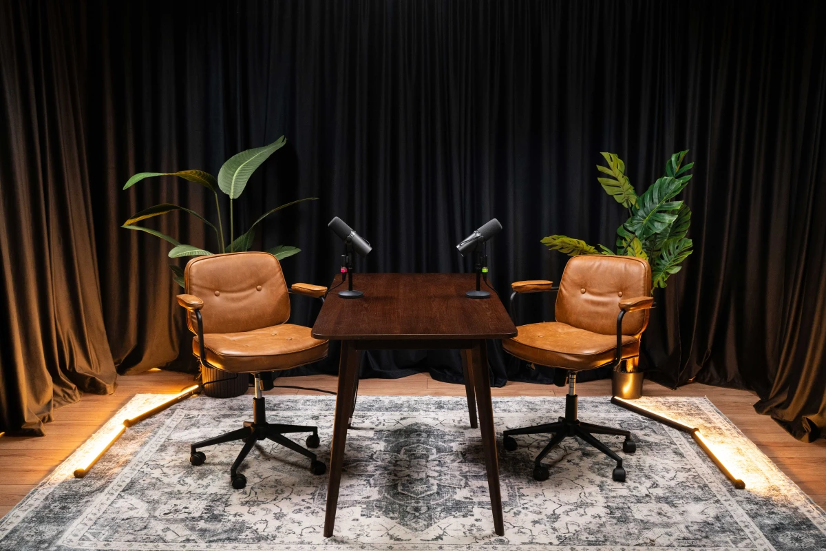 Podcast Mania - запись подкастов, уроков и контента