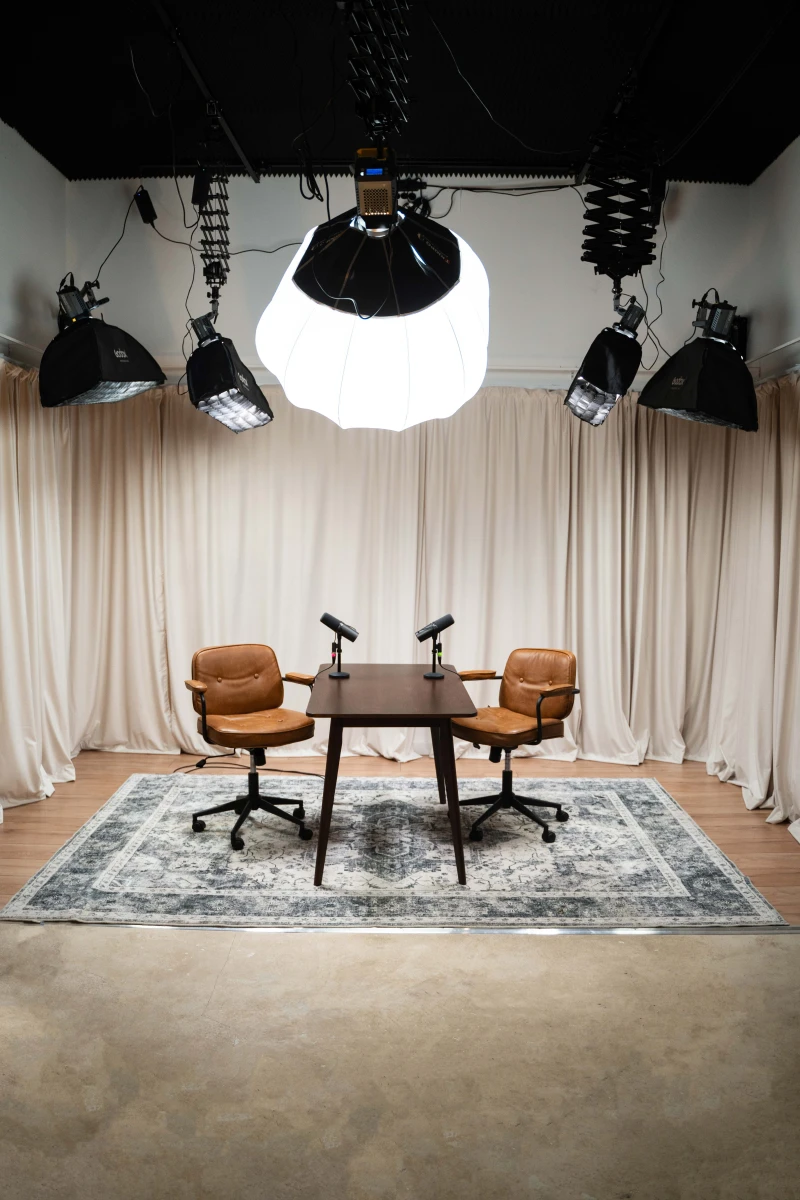 Podcast Mania - запись подкастов, уроков и контента