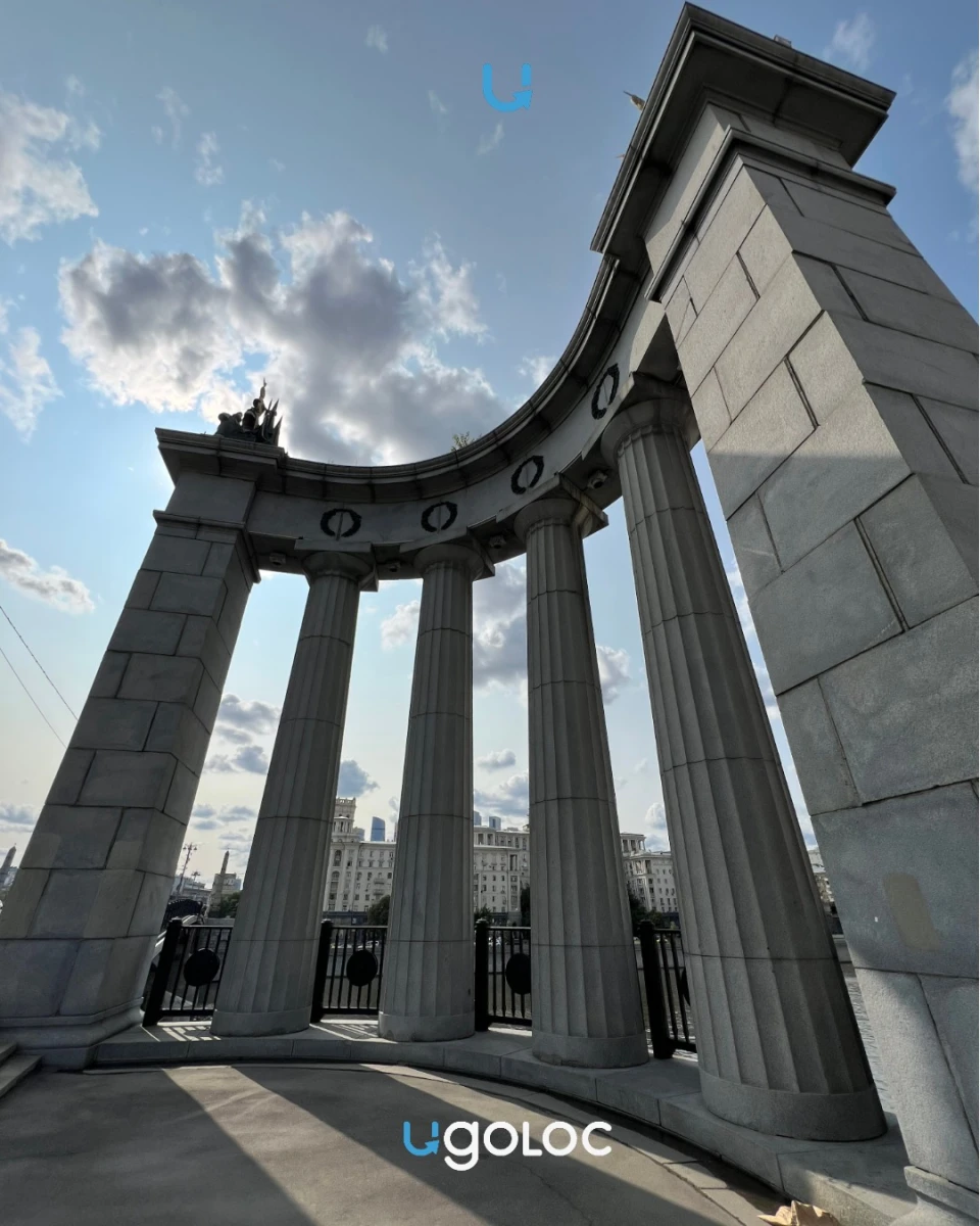 Новоарбатский мост