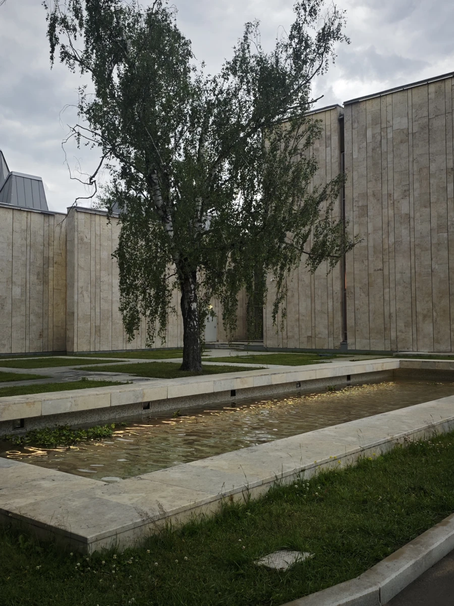 Водоём ВДНХ