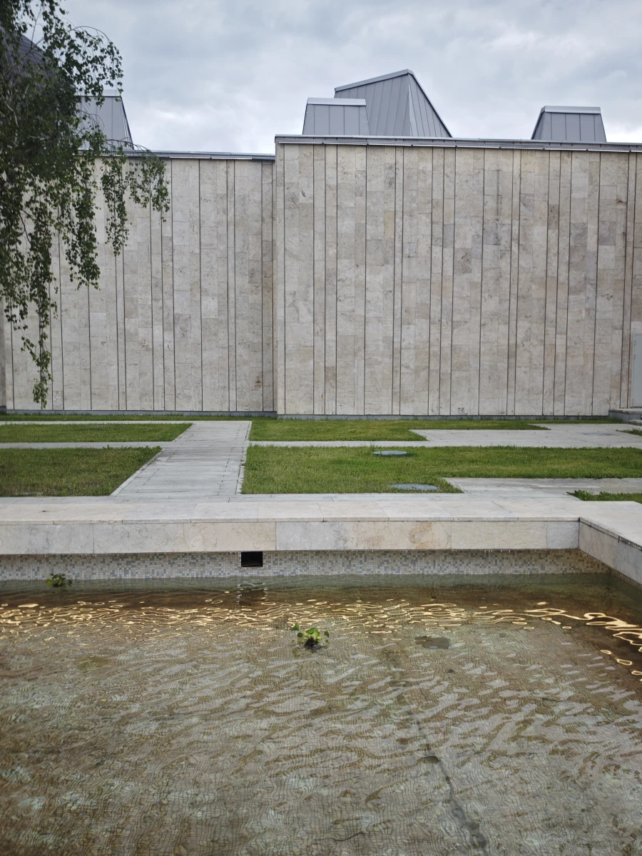 Водоём ВДНХ