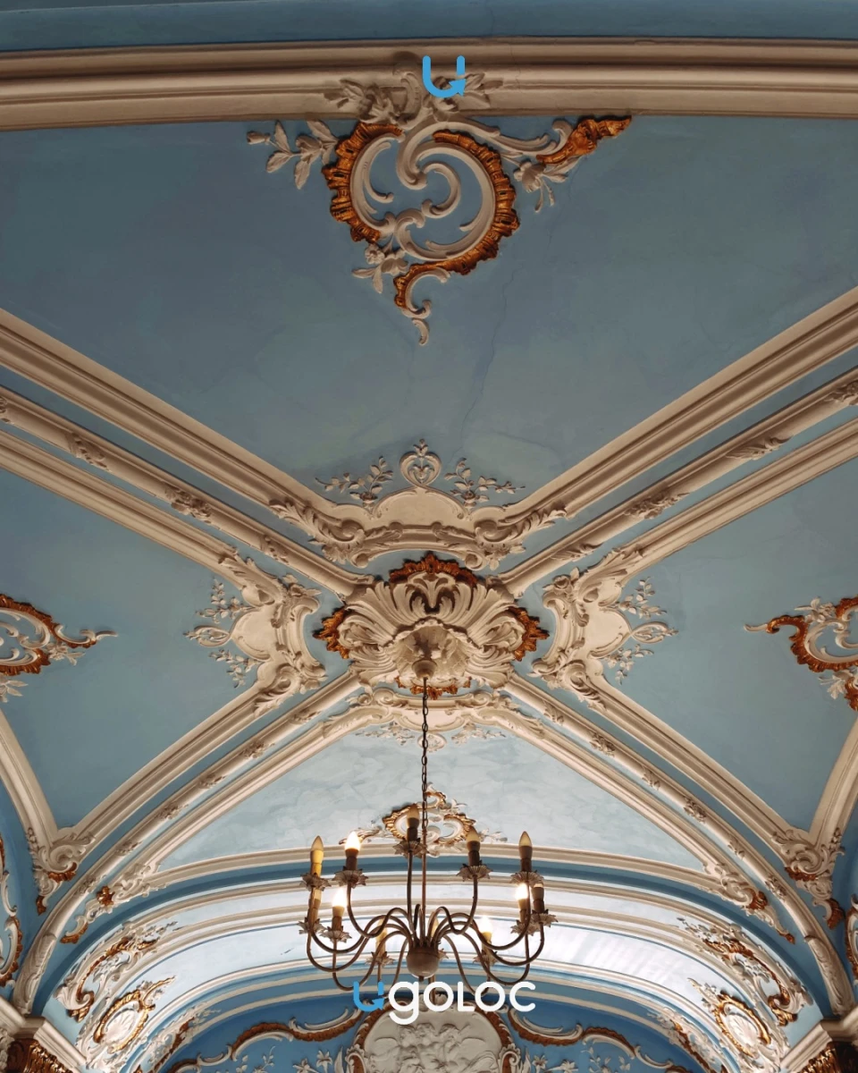 Парадная особняка Каншина