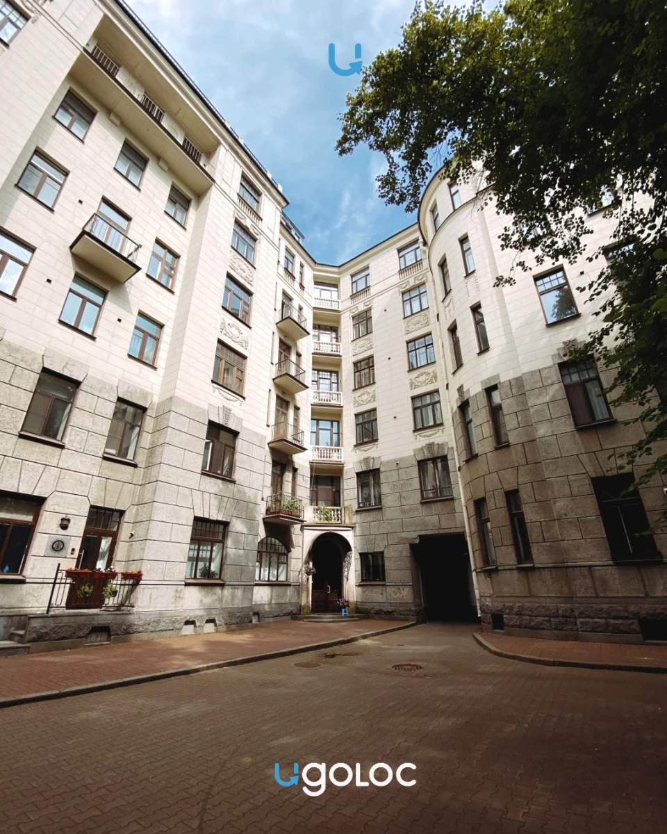 Набережная реки Карповки