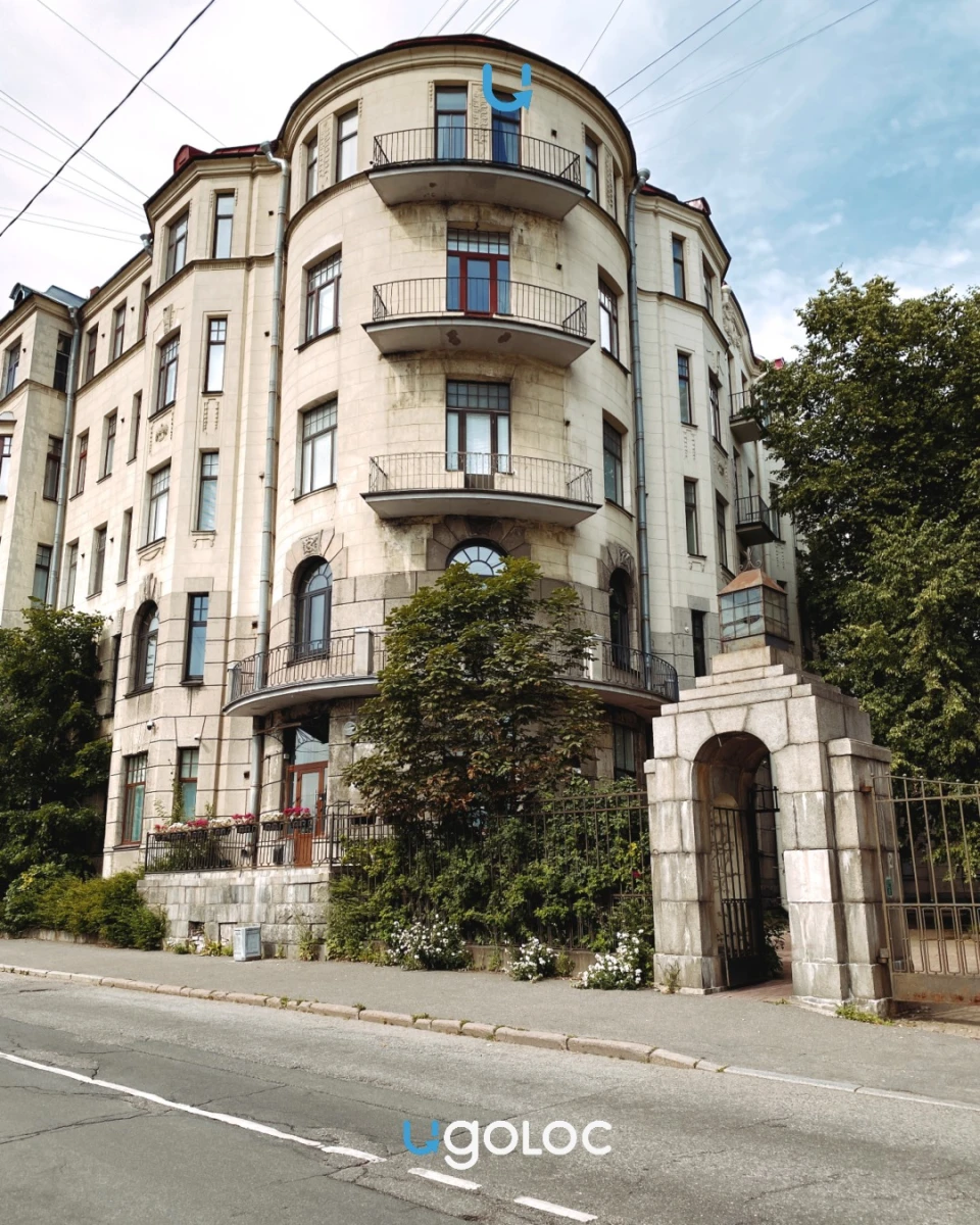 Набережная реки Карповки