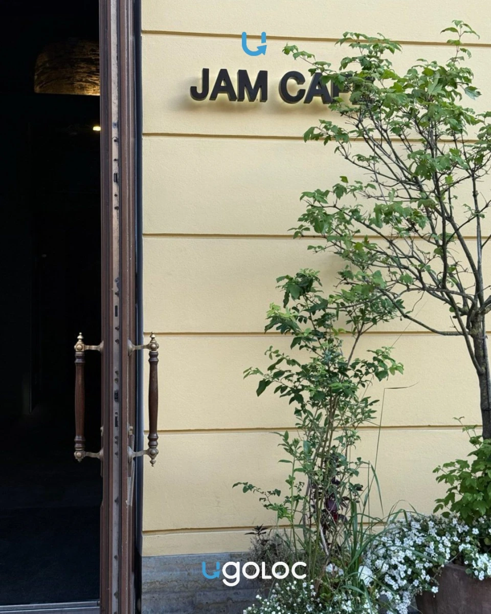 Jam Cafe