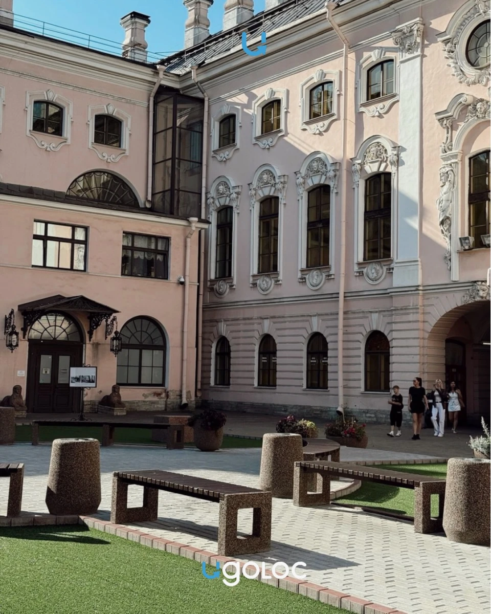 Невский проспект, 17