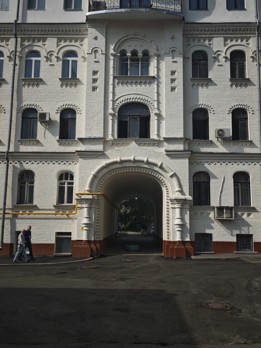 Арка на Троицком переулке