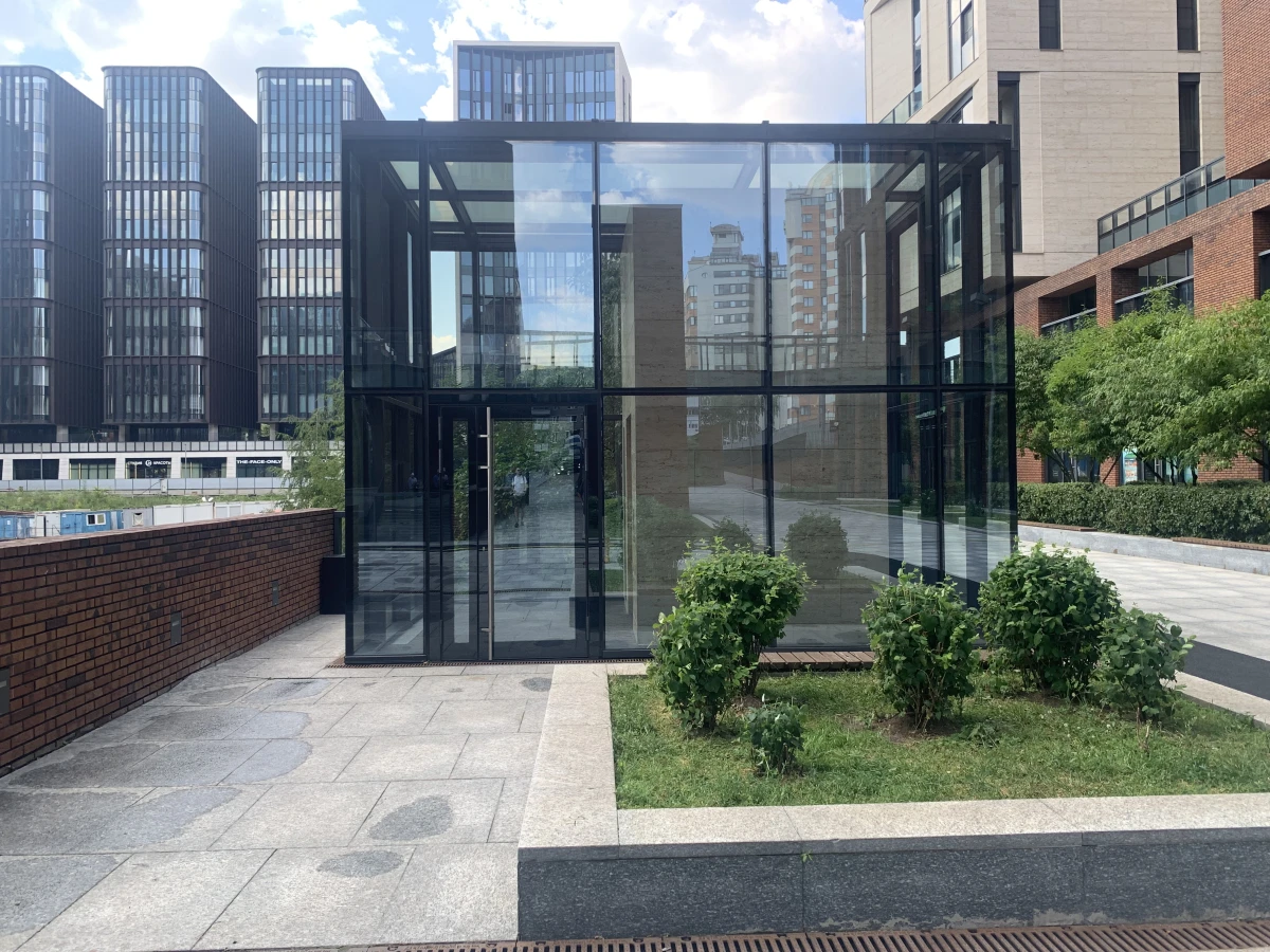 ЖК на Ефремова