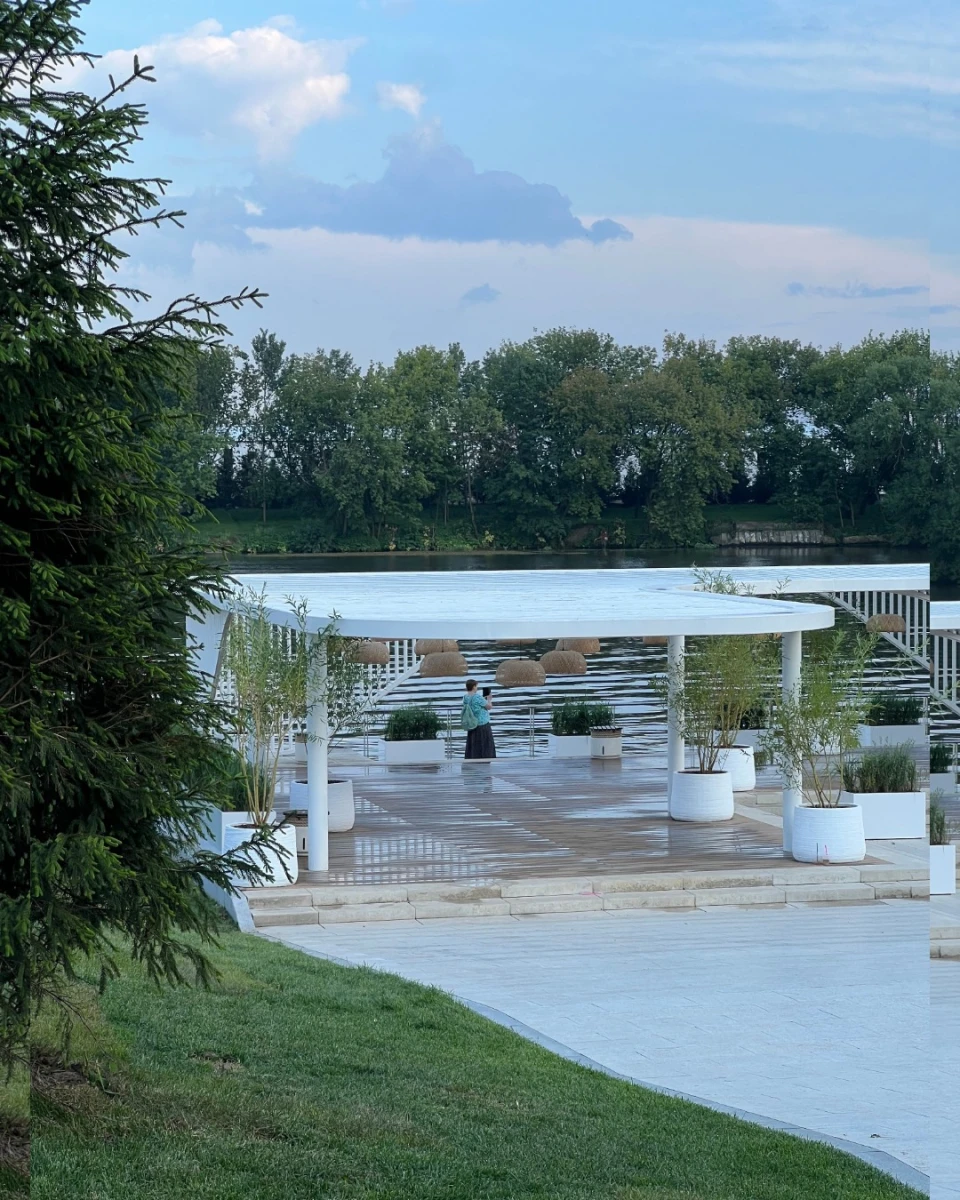 Набережная музея-заповедника Коломенское