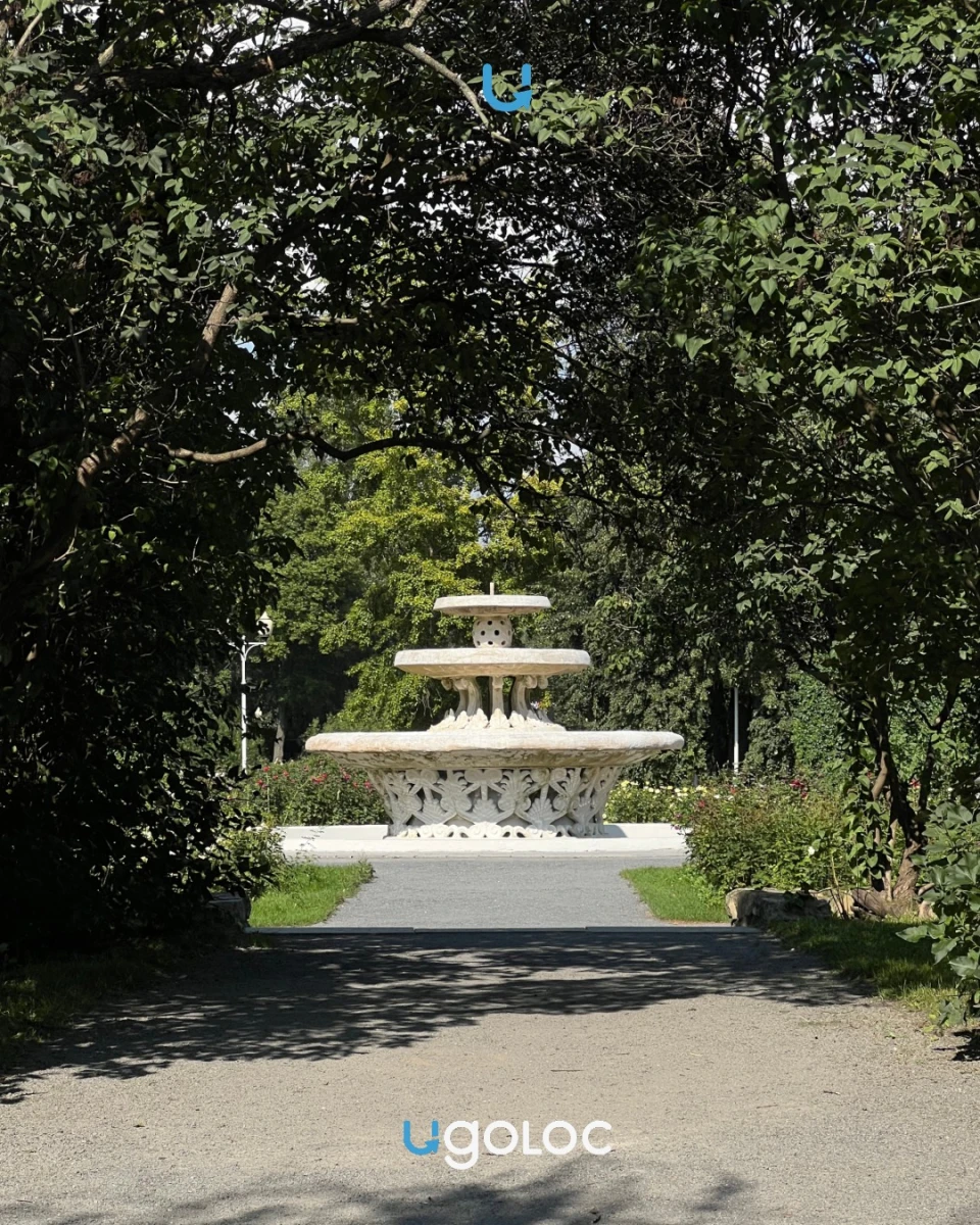 Фонтан в парке Горького