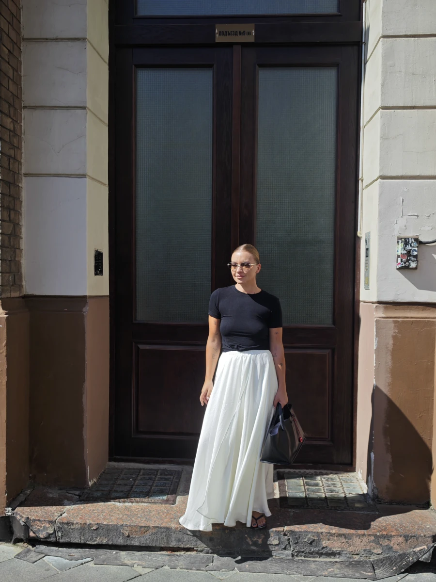 Дверь на Кривоколенном переулке