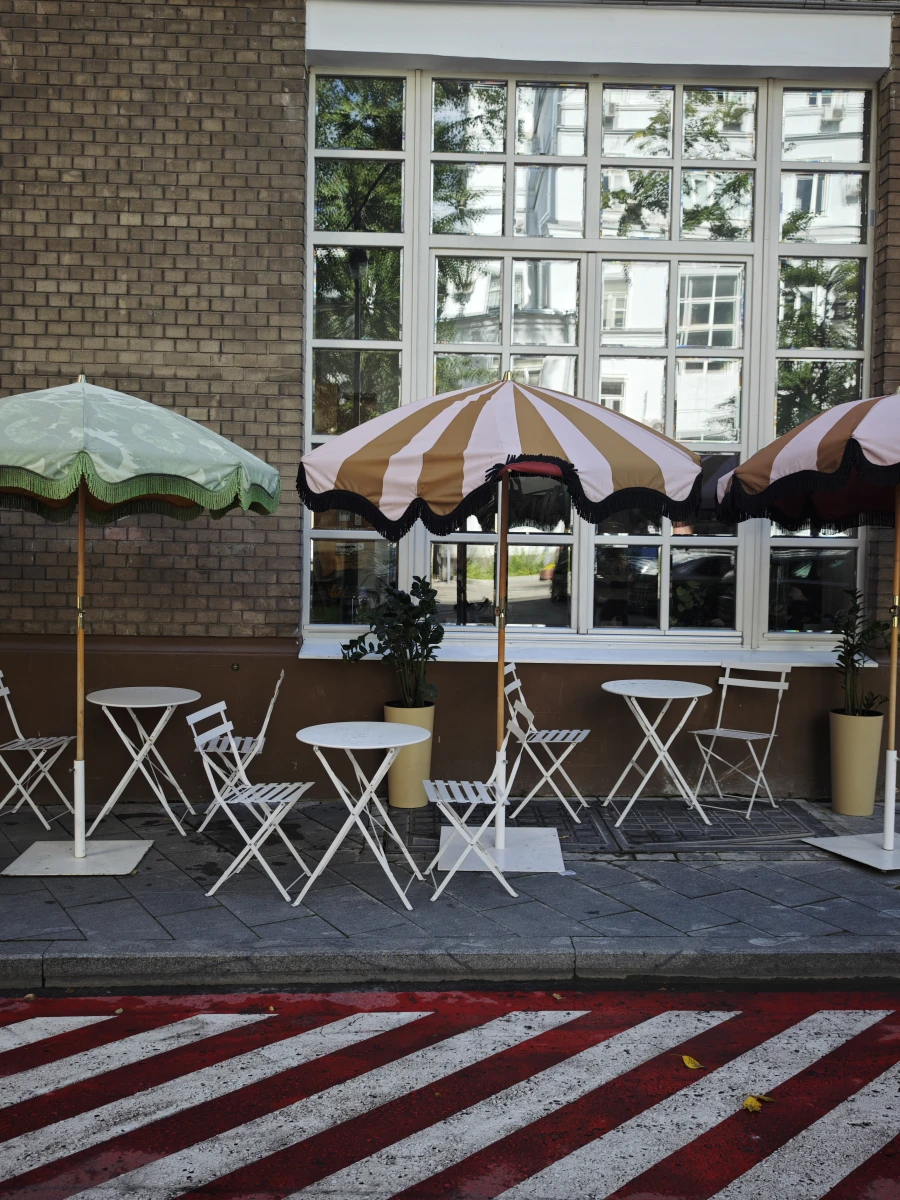 Кафе веранда на Кривоколенном переулке