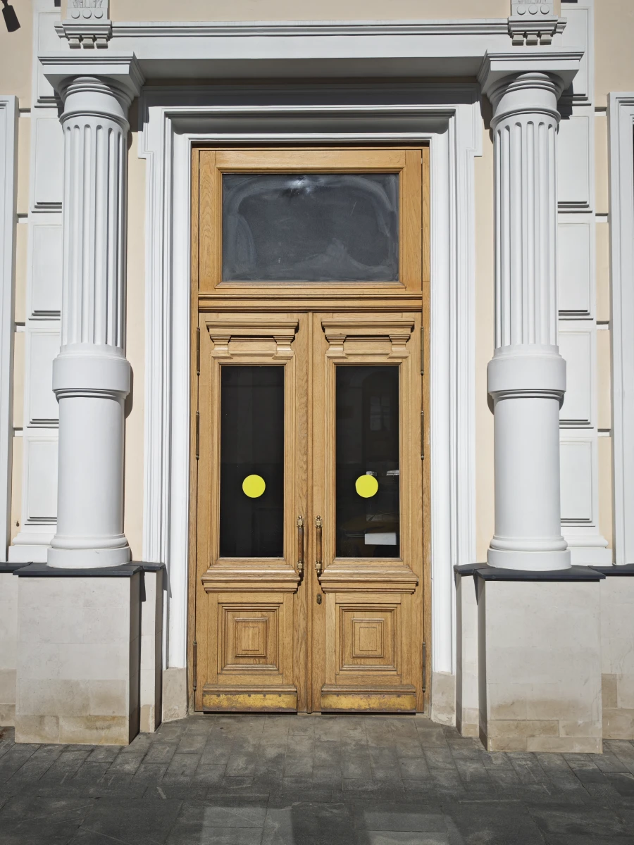 Улица в греческом стиле на Китай-городе