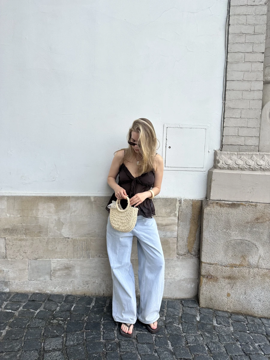 Улочка на театральной