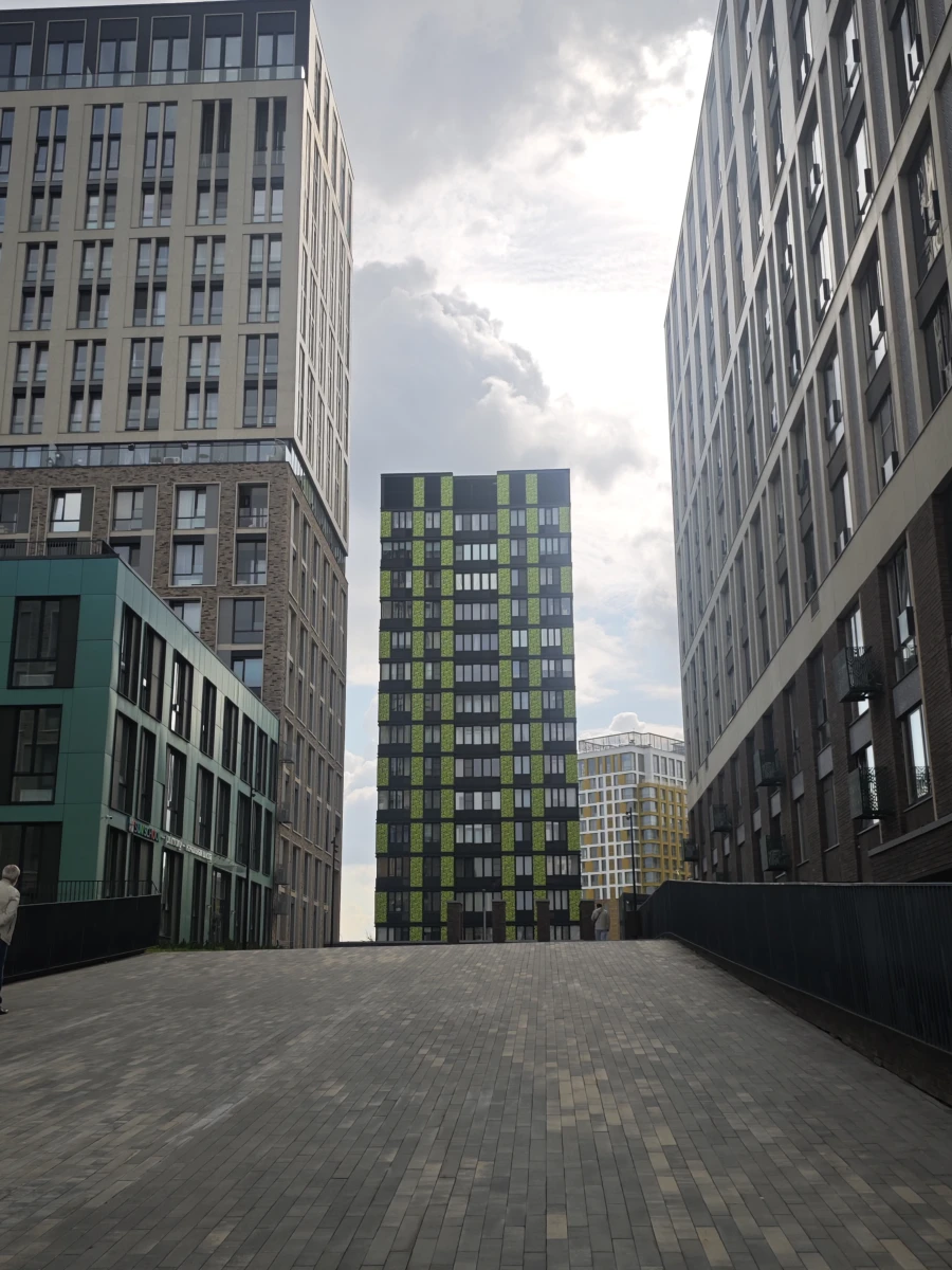 Квартал на набережной Now