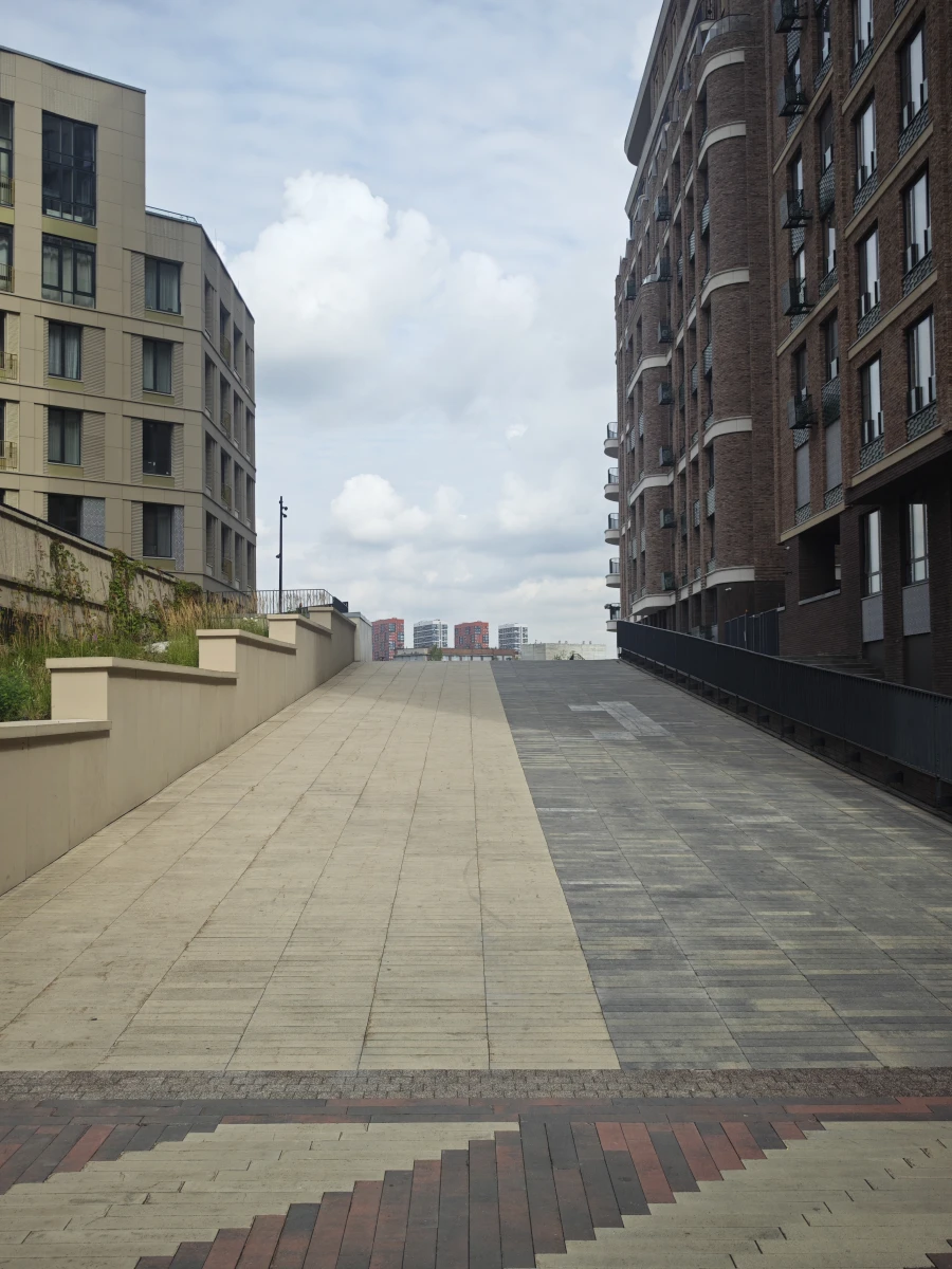 Квартал на набережной Now