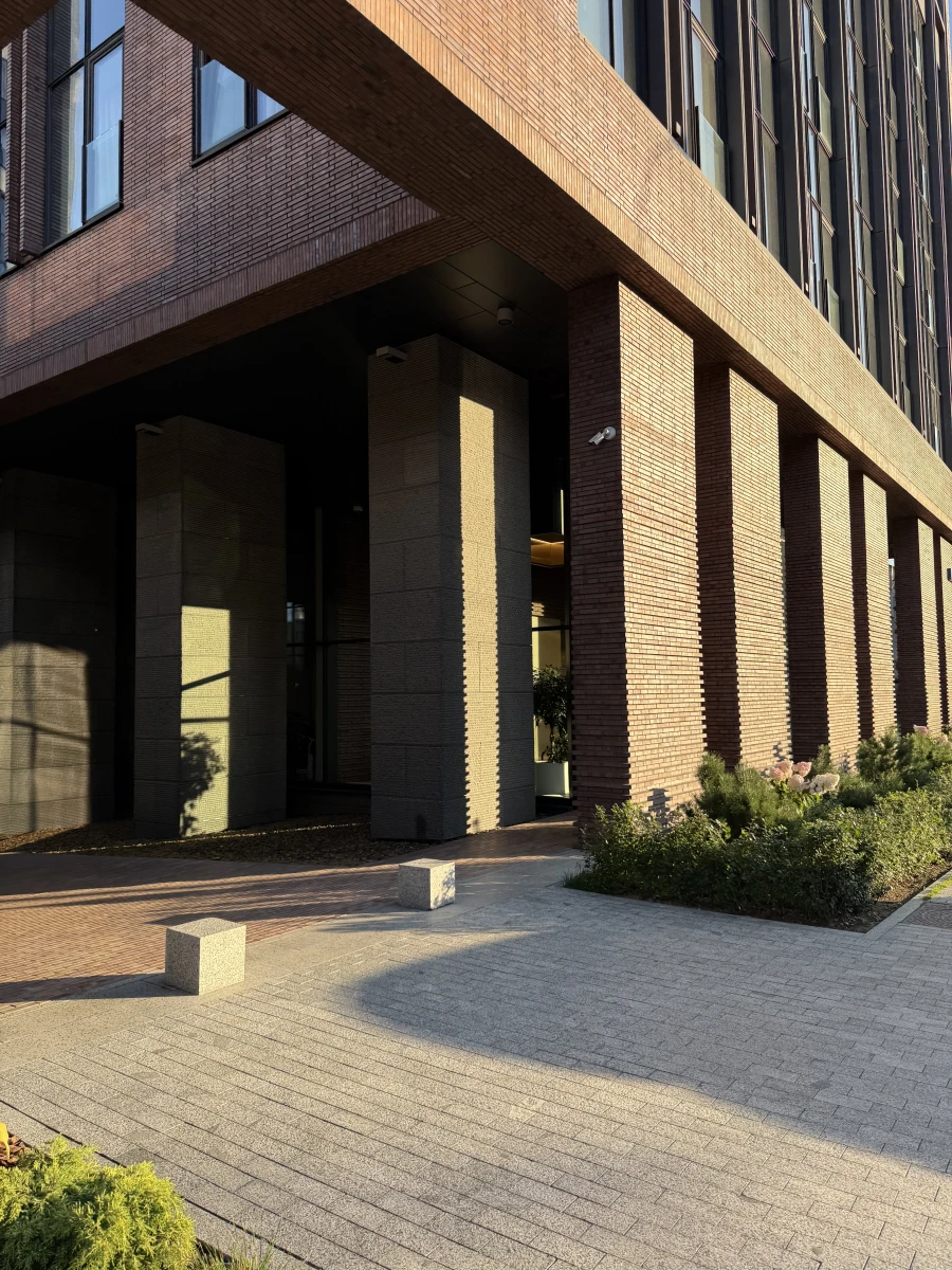 фасад ресторана Leo