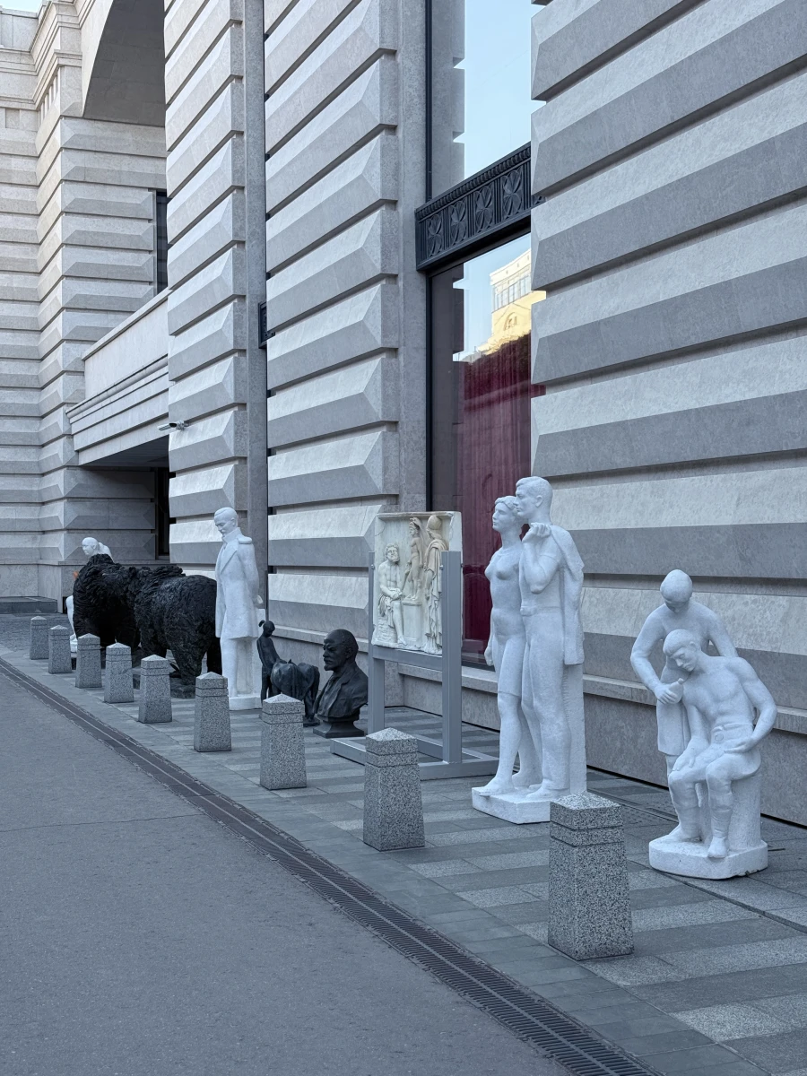 Инсталляции у ЖК Резеденция 1864