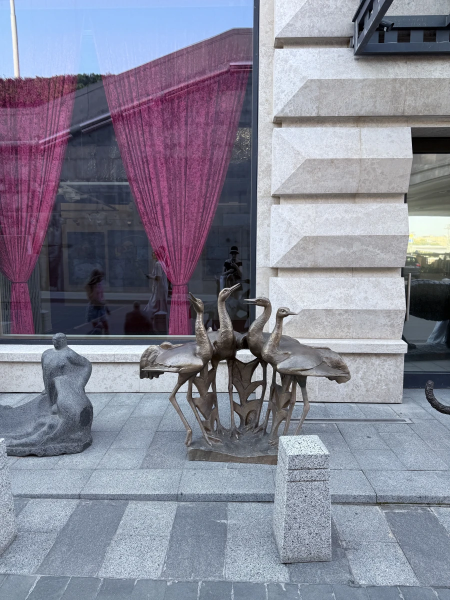 Инсталляции у ЖК Резеденция 1864