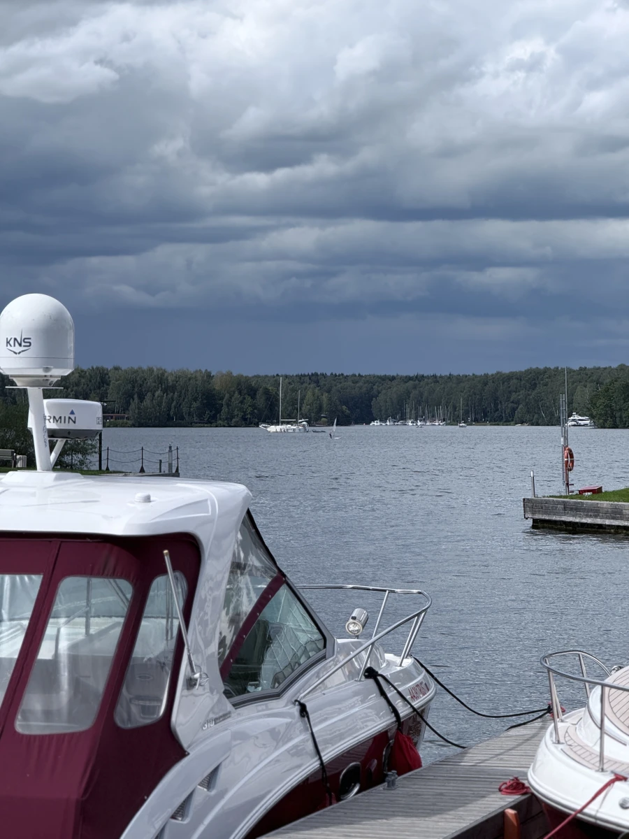 Яхт-клуб Фарватер