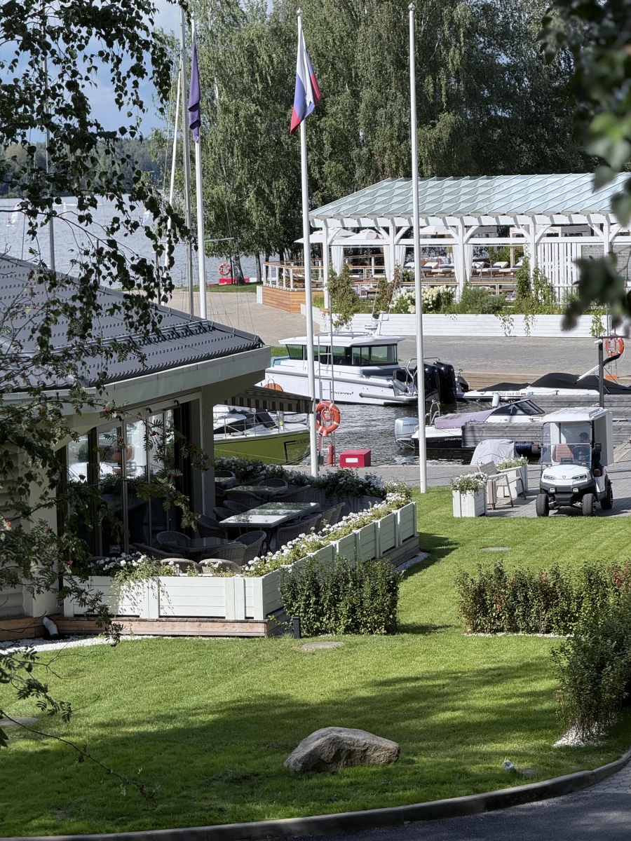 Яхт-клуб Фарватер