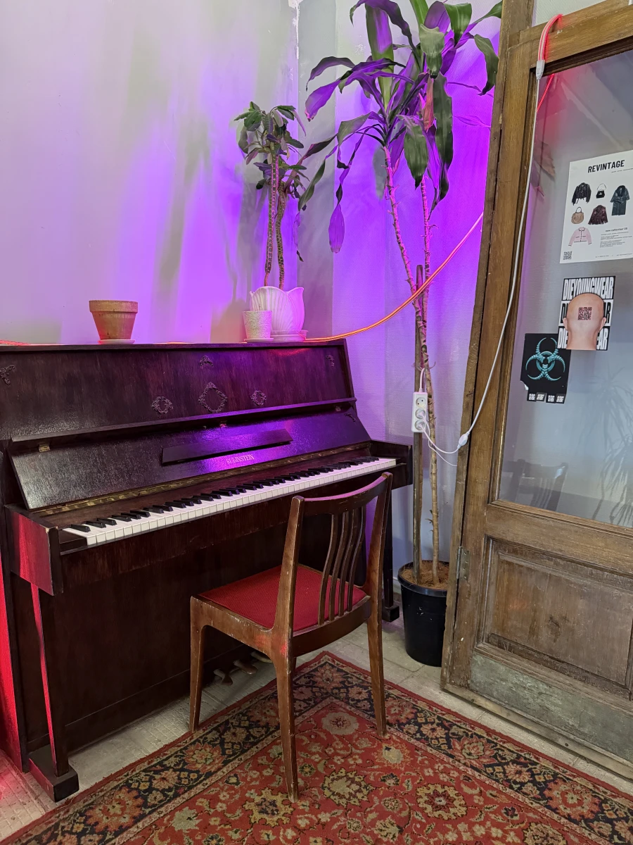 Кофейня «Много кофе»