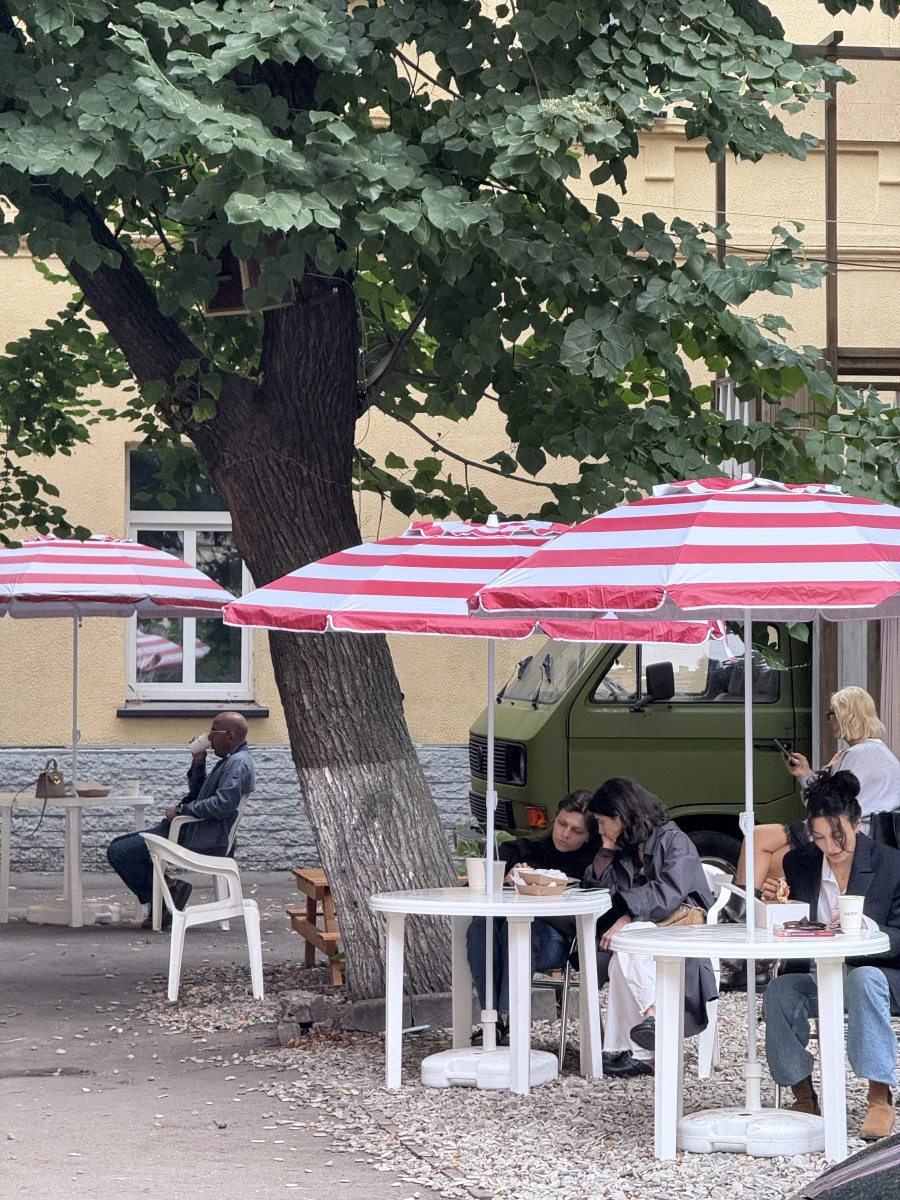 Кофейня-окно Чапа