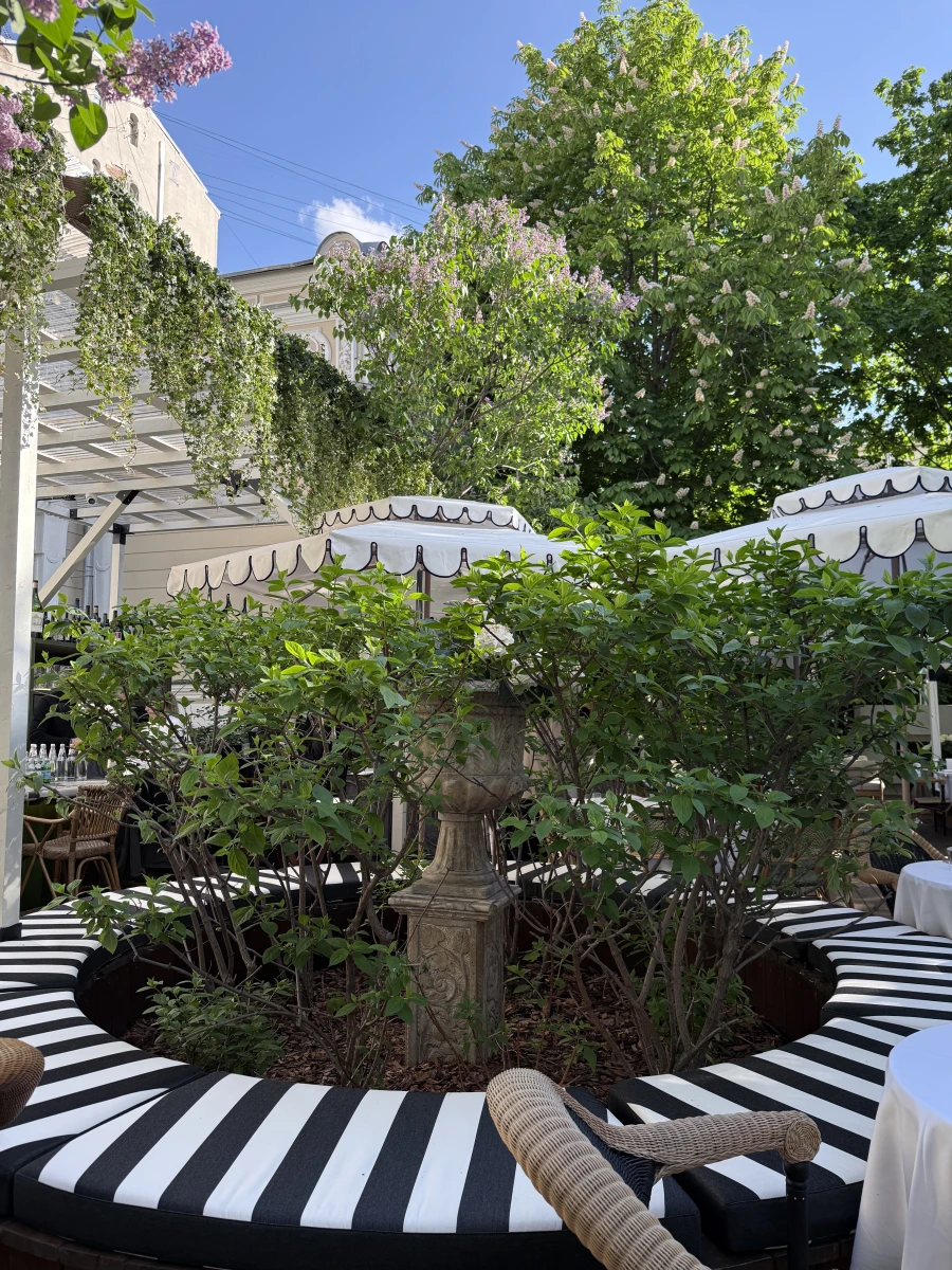 Ресторан-веранда Yudaskin Сад