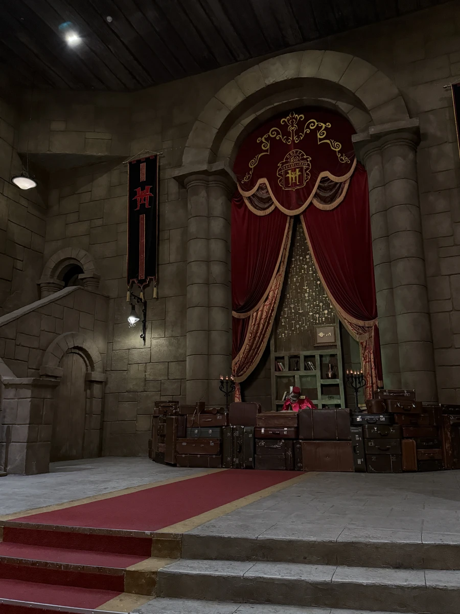 Отель Трансильвания