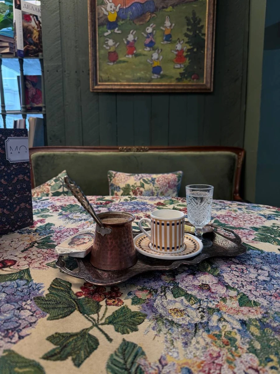 Кафе Momo art cafe