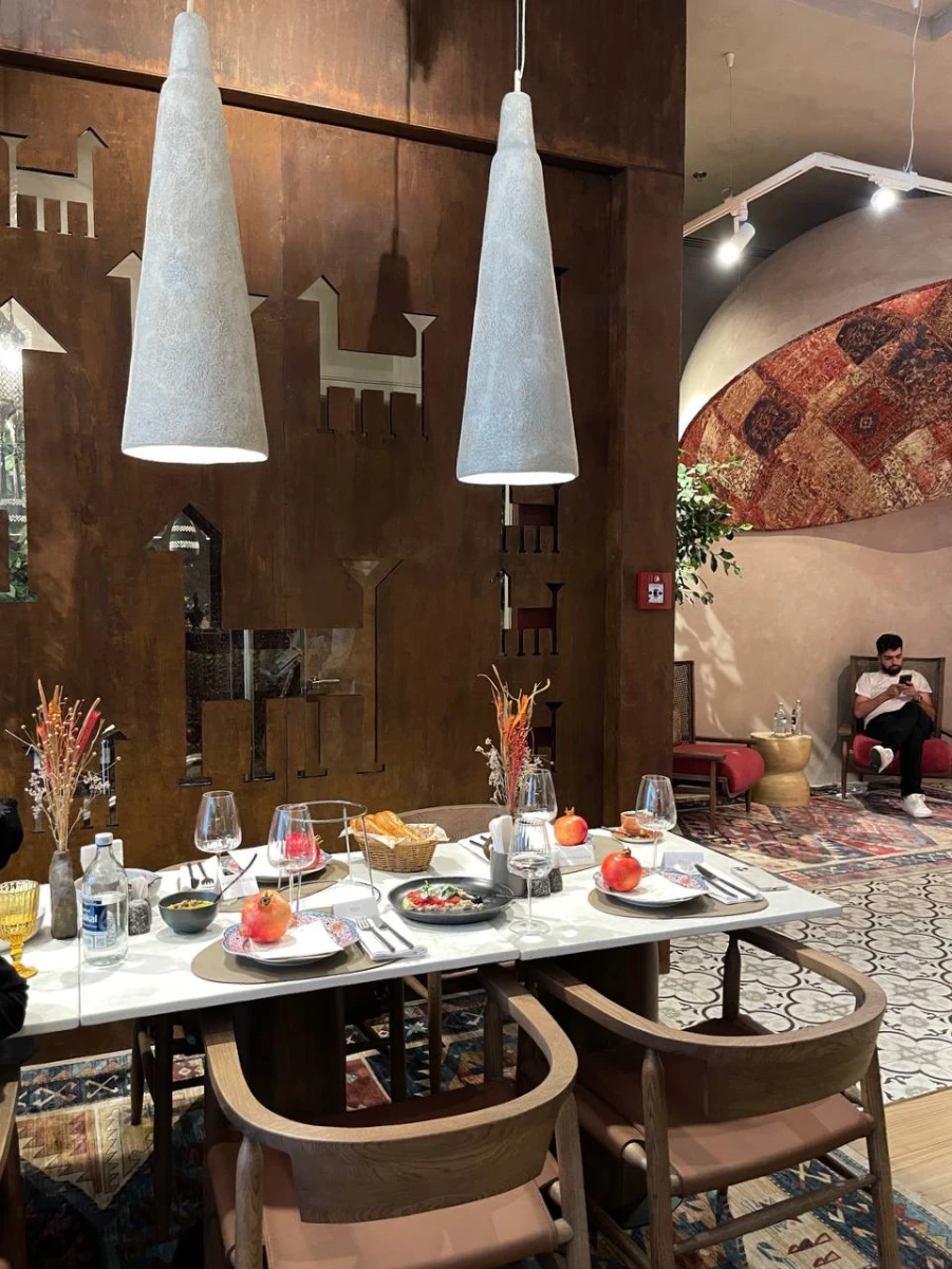 Ресторан Миндаль