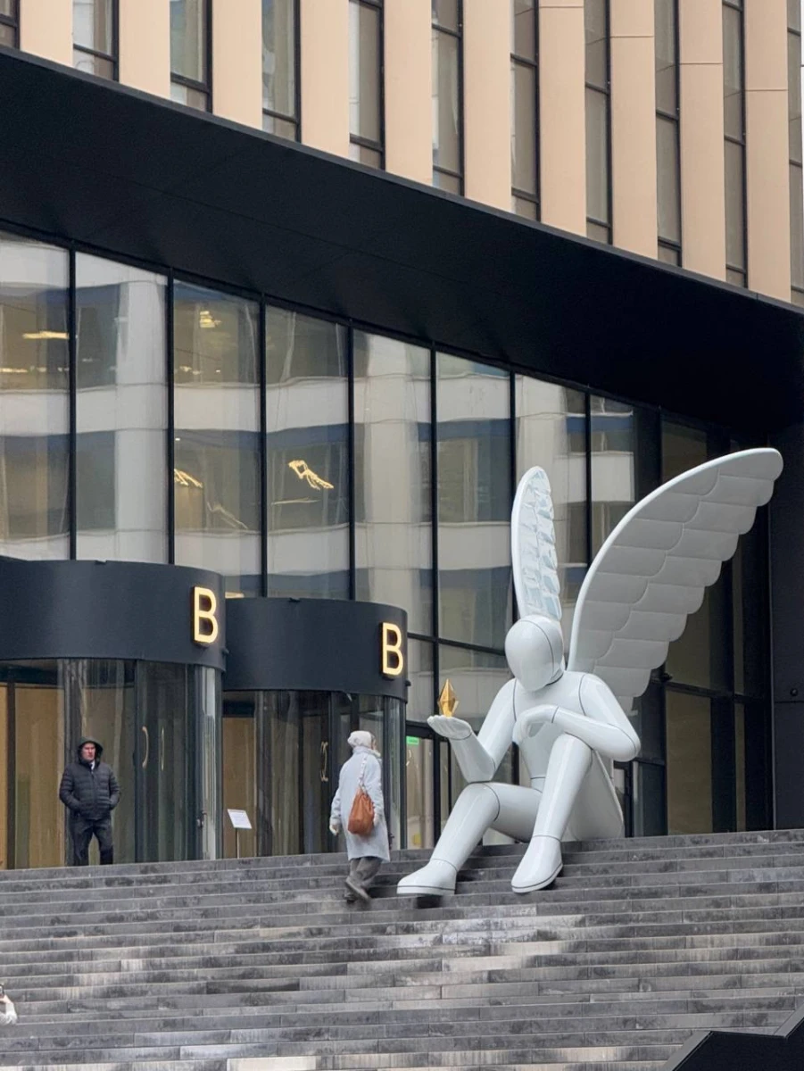 Скульптура ангела