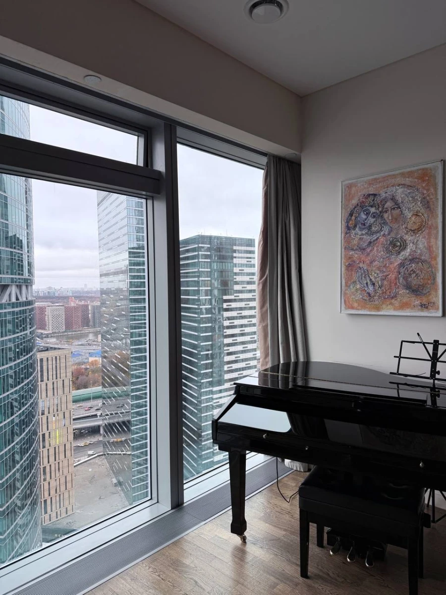 Студия с фортепиано