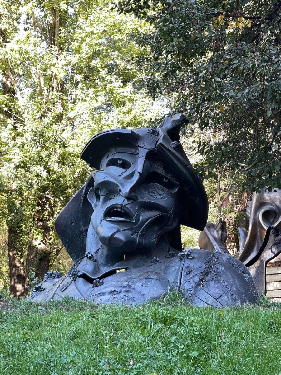 Двор арт-кафе Рукав