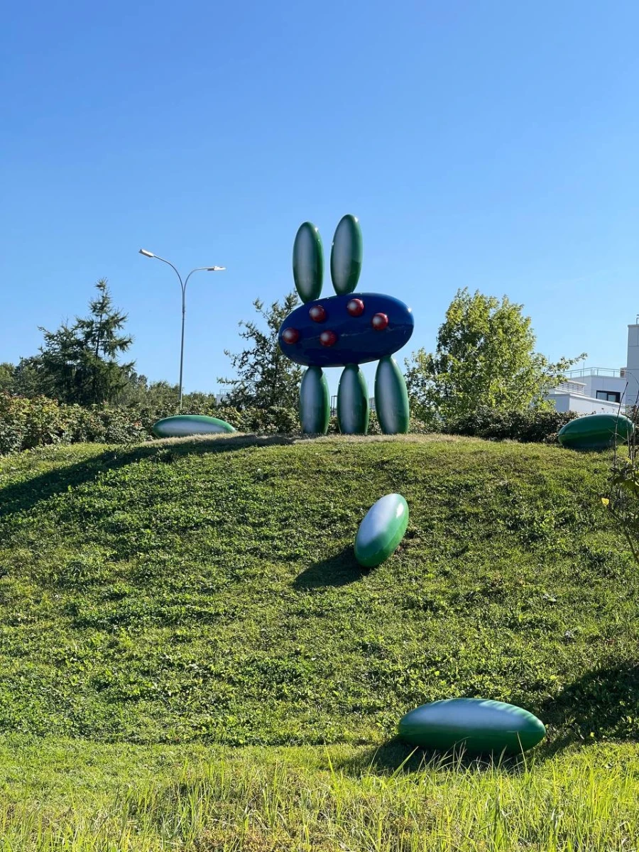 Выставка «Здесь и сейчас»