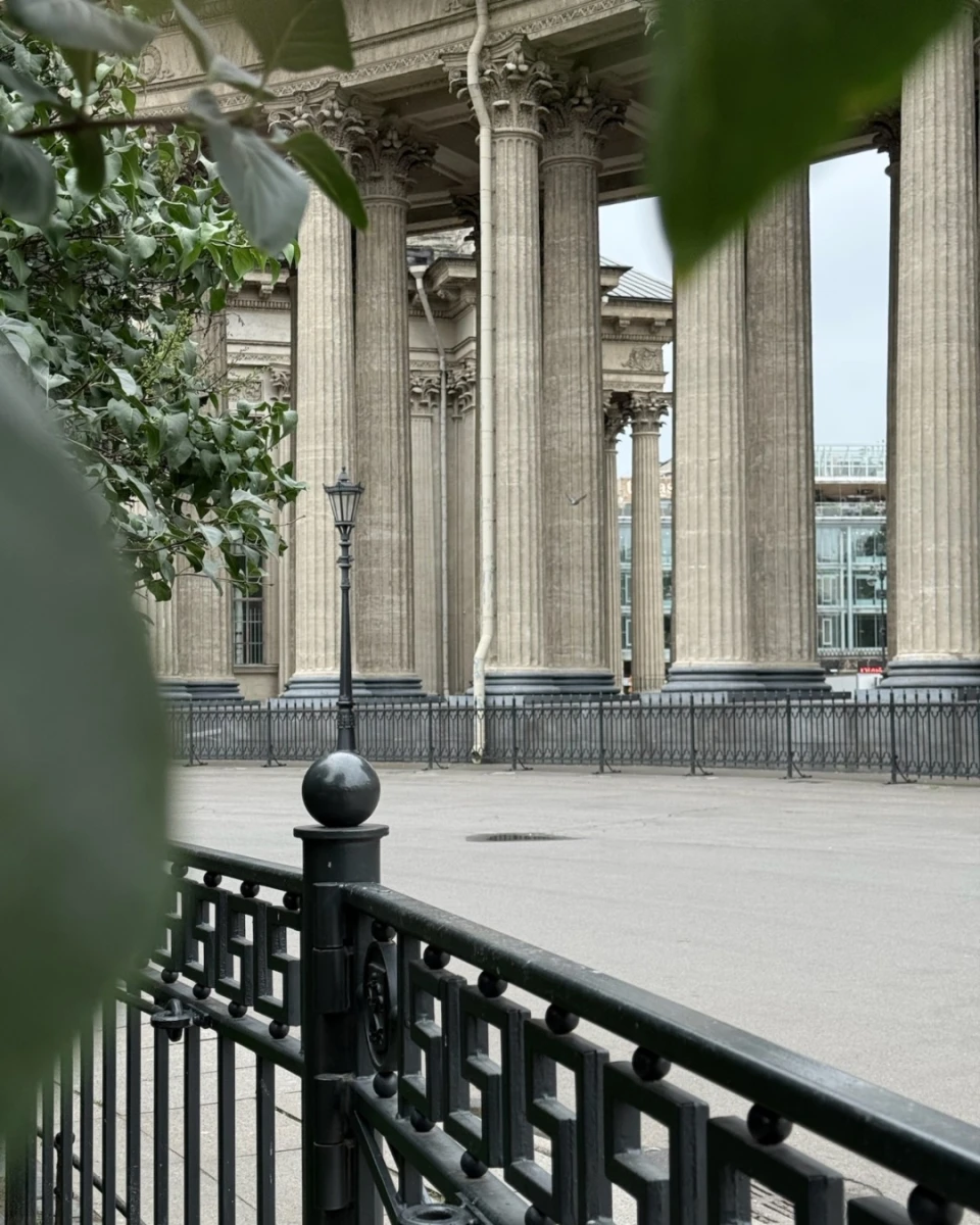 Колонны Казанского собора