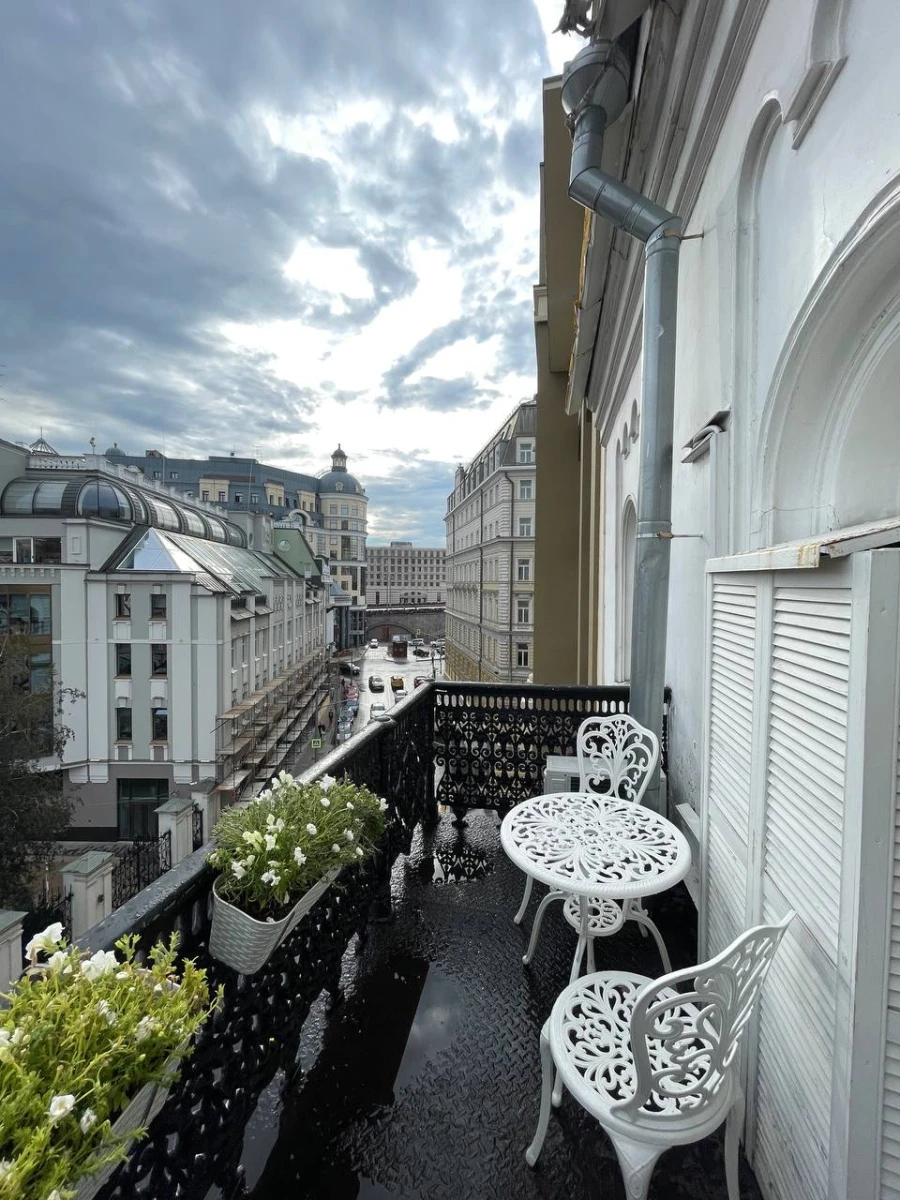 Вид с балкона Парадиз