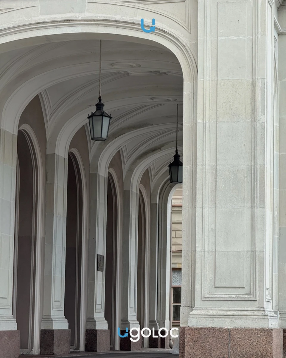 Исаакивская площадь, 6